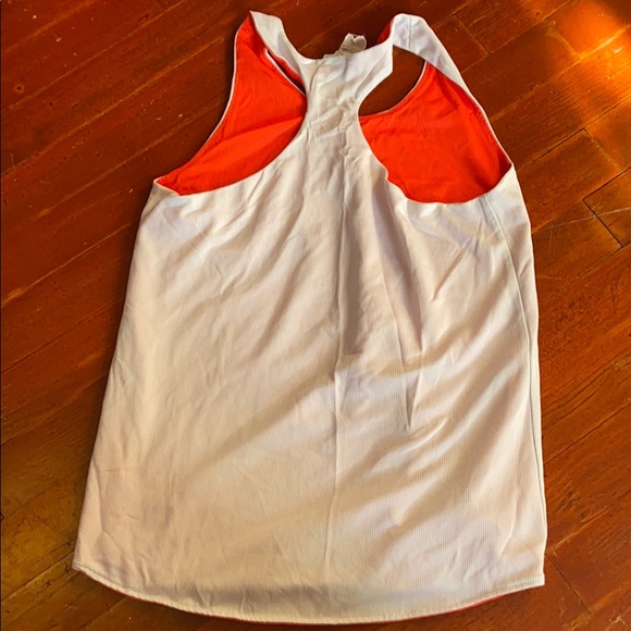 Run Tank Top - Picture 2 of 9